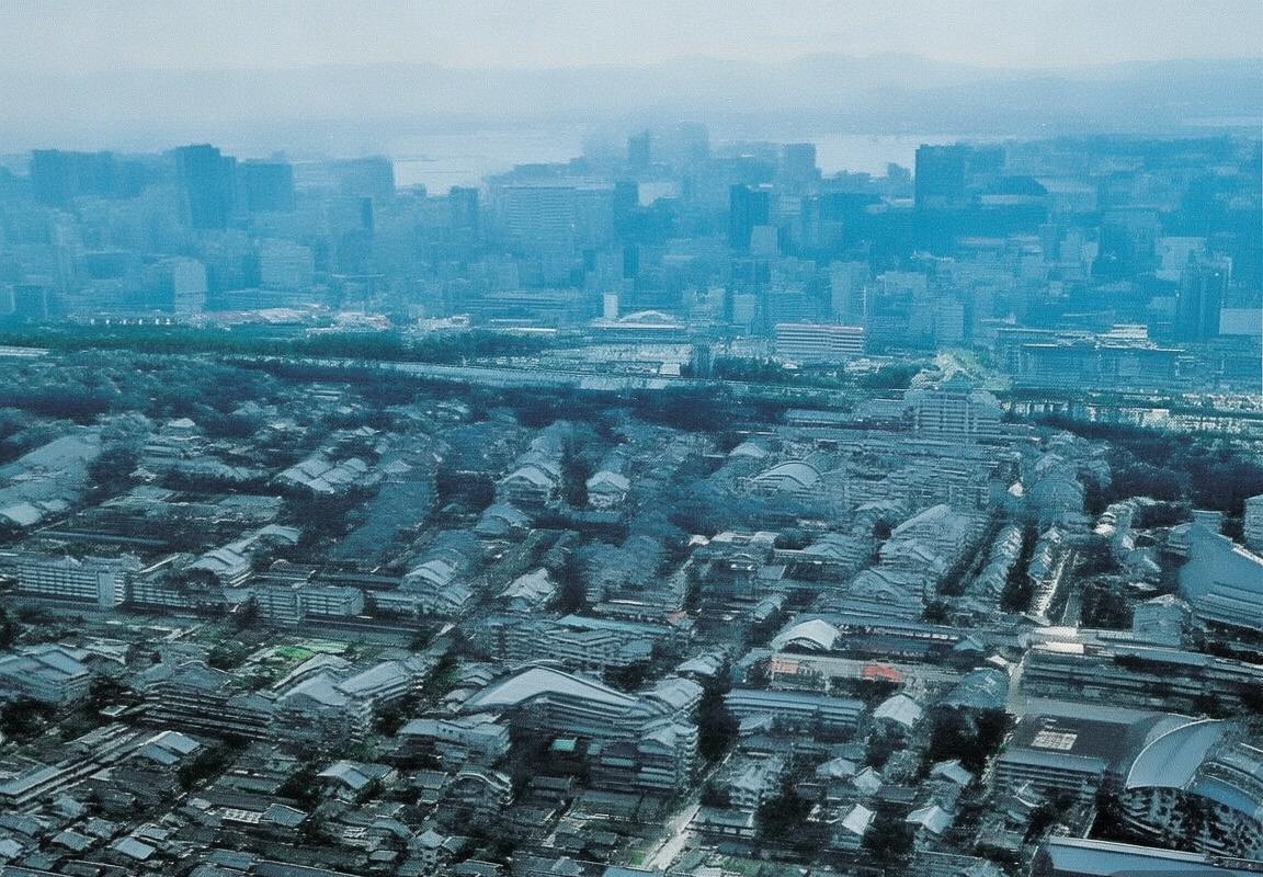 巴塞罗那VS比利亚雷亚尔：西甲巅峰对决战报及战术分析(图1)